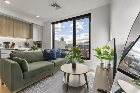 35 W 2nd St #1240280P, Boston, MA 02127