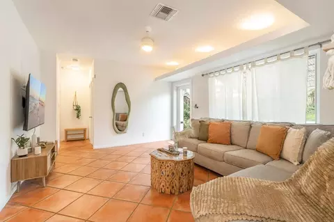 1516 SW 8th Ave #1475643P, Fort Lauderdale, FL 33315
