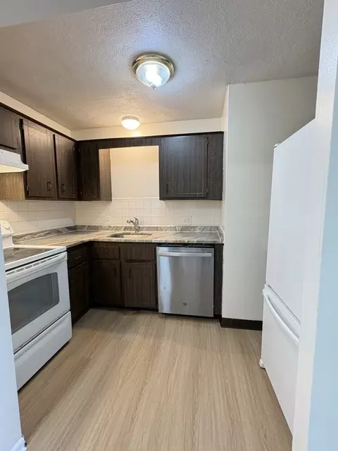 83 Central Ave #8, Everett, MA 02149