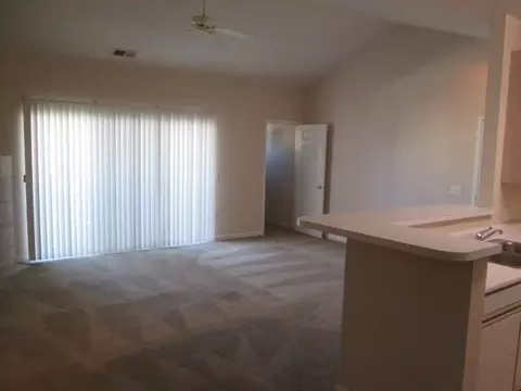 14465 Sprague Ct #303, Omaha, NE 68116
