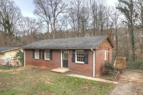 4168 Tara Dr, Forest Park, GA 30297