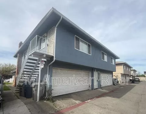 75 Nedra Ct #4, Sacramento, CA 95822