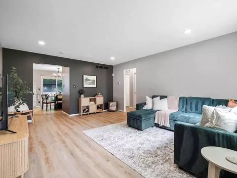 291 Hunter Ave #1496075P, Munroe Falls, OH 44262