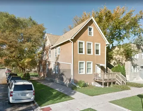 6100 N Albany Ave #2E, Chicago, IL 60659