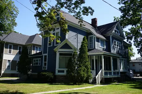312 Woodward Ave #4, Kalamazoo, MI 49007