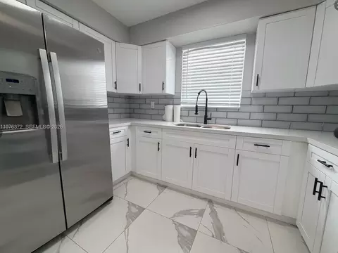 508 E 23rd St, Hialeah, FL 33013 photo 2