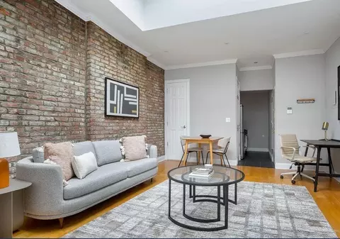 120 Christopher St #15, New York, NY 10014