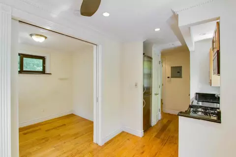 233 E 29th St #2S, New York, NY 10016