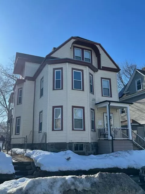 21 Milton St UNIT 3, Boston, MA 02124