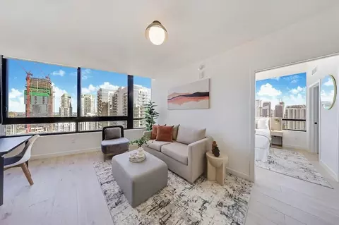 30 NW 2nd St #1495835P, Miami, FL 33128