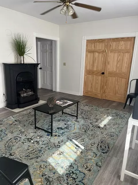 25 Stevens St #1492962P, North Providence, RI 02911
