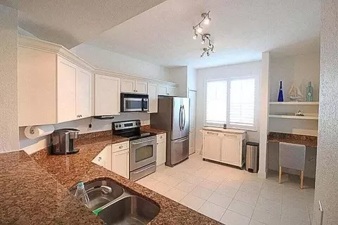 11018 Legacy Dr #104, Palm Beach Gardens, FL 33410