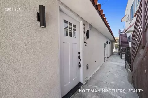 649 N Spaulding Ave #1-4, Los Angeles, CA 90036