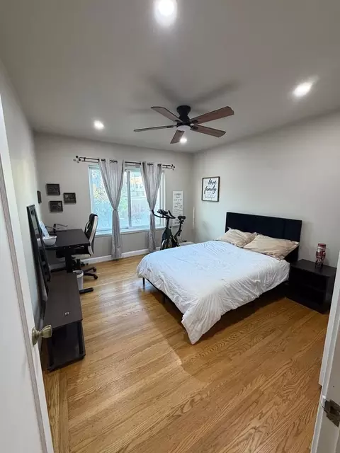 182 Cayuga Ave, San Francisco, CA 94112