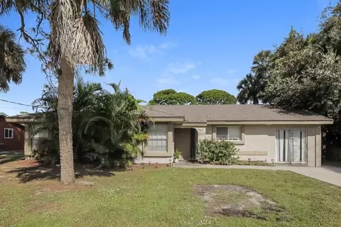 900 Elkcam Blvd, Cocoa, FL 32927