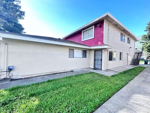 7408 Franklin Blvd #2, Sacramento, CA 95823