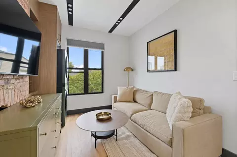 115 Franklin St #1470317P, Jersey City, NJ 07307