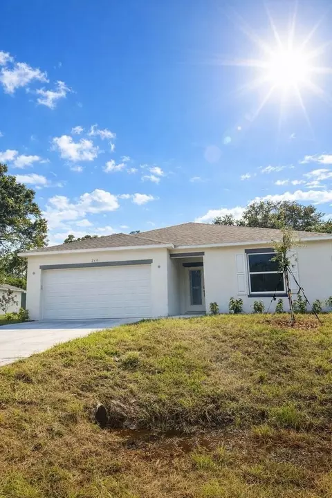 268 Pioneer Ave NE, Palm Bay, FL 32907