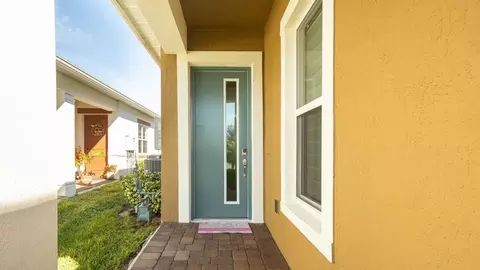 2278 Datura Loop, Saint Cloud, FL 34772 photo 4