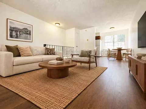 925 Shallowford Rd #8, Chattanooga, TN 37411