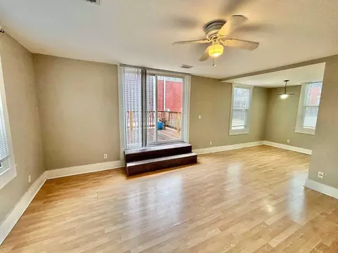119 E Oak St, Louisville, KY 40203