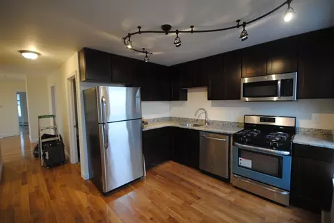 30 Wordsworth St #2, Boston, MA 02128