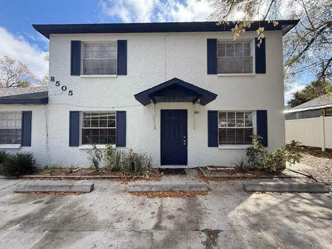 8505 N Tampa St #B, Tampa, FL 33604