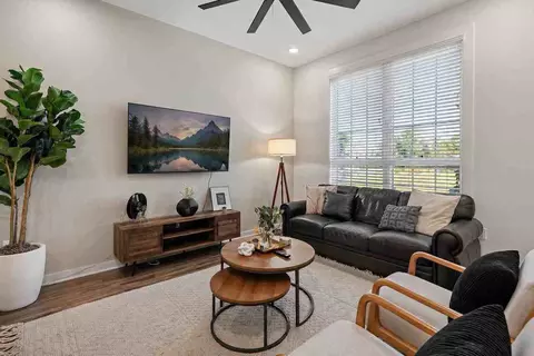 738 Douglas Ave #1051756P, Nashville, TN 37207