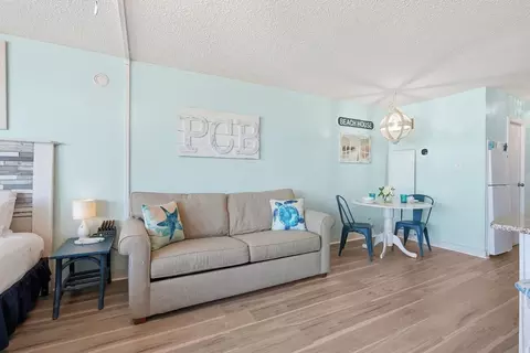 8817 S Thomas Dr #1429757P, Panama City Beach, FL 32408