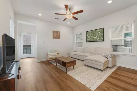 5900 Whisper Creek Dr #1492682P, Georgetown, TX 78628