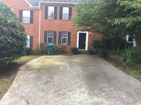 6642 Meadow Rue Dr, Peachtree Corners, GA 30092