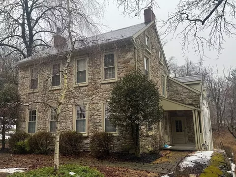 3686 Lower Saucon Rd, Hellertown, PA 18055