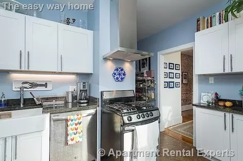 137 Columbia St #1L, Cambridge, MA 02139