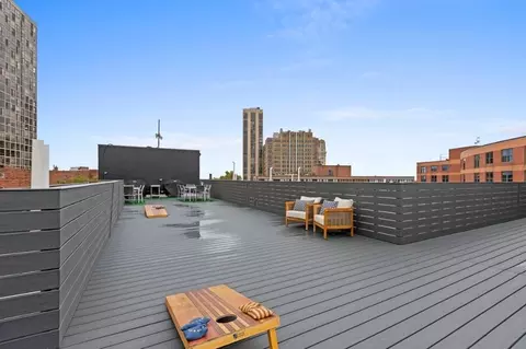 2317 N Clark St #405, Chicago, IL 60614