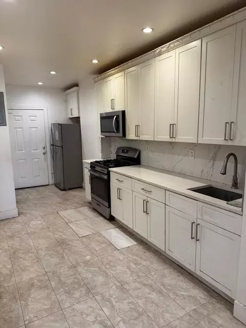 737 Sheffield Ave #1, Brooklyn, NY 11207