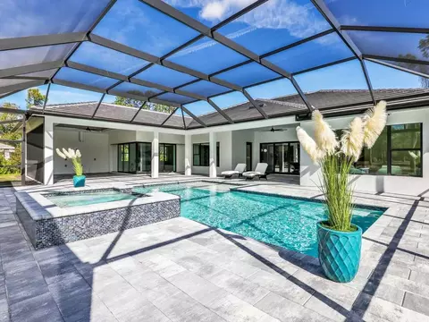 3233 64th St SW, Naples, FL 34105