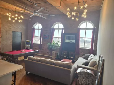 226 Mount Elliott St #1437645P, Detroit, MI 48207