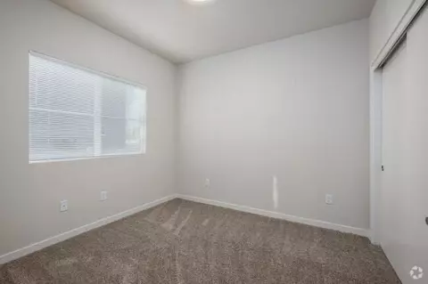 4431 Truxel Rd, Sacramento, CA 95834