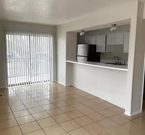 2911 Kendale Dr #1B, Dallas, TX 75220