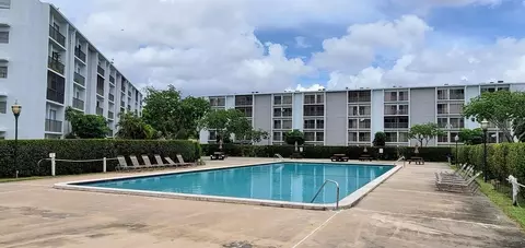 8540 N Sherman Cir #504, Miramar, FL 33025