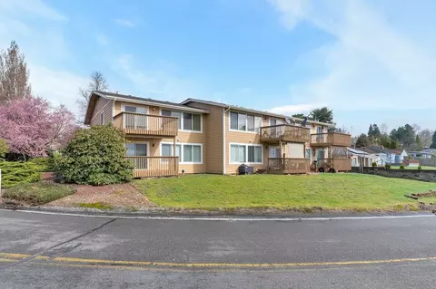 1120 Browns Point Blvd #A, Tacoma, WA 98422