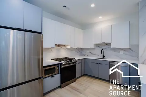 3821 N Ashland Ave #103IRU, Chicago, IL 60613