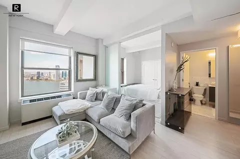 20 West St #39A, New York, NY 10004