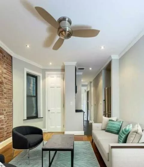309 E 8th St #B3, New York, NY 10009