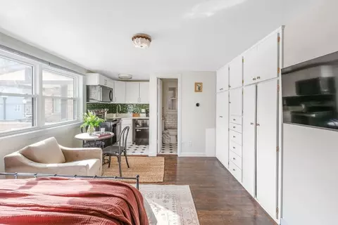 113 S Henry St #1468341P, Madison, WI 53703