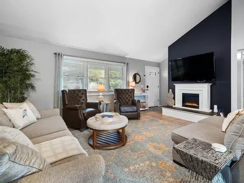 126 Beachwood Ave #1496069P, Avon Lake, OH 44012