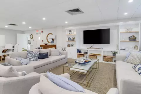 220 Seaview Ct #1502607P, Marco Island, FL 34145