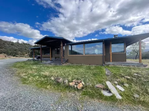 2103 Little Applegate Rd, Jacksonville, OR 97530
