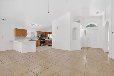 3019 Glorieta Meadows Dr NE, Rio Rancho, NM 87144