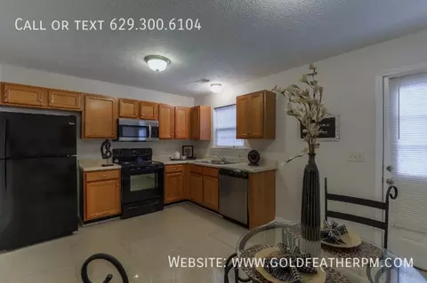 1333 Benley St, Murfreesboro, TN 37130